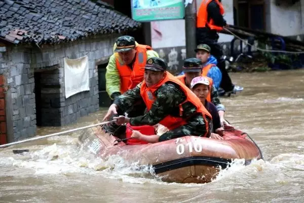 臺(tái)風(fēng)過(guò)后房子如何自救？汽車(chē)如何理賠？